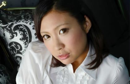 老公和我妈关系暧昧 好奇的我发现了令自己崩溃的一幕