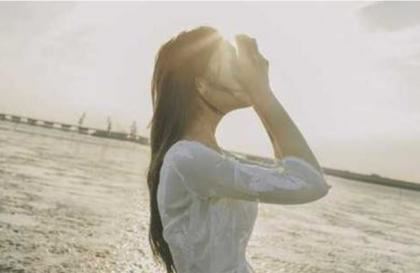 你是不是就喜欢我站着弄你 低头看着我是怎么要你的