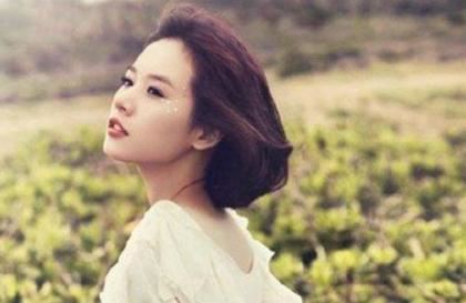 被老板抱进办公室糟蹋 老板抱着我边开会边做