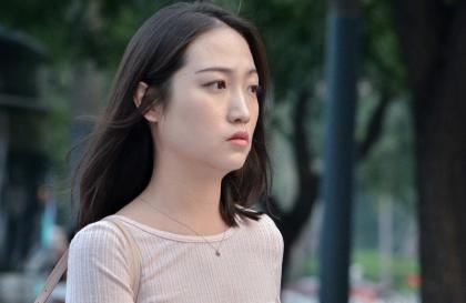 儿子你慢慢来妈又不是不给你 和儿子弄了一上午没说话