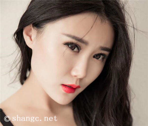 喜欢上一个离婚的女人 她不堪入目的过去却让我反胃