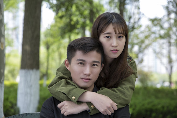 如何抓住男人的心 小技巧让他对你爱到无法自拔