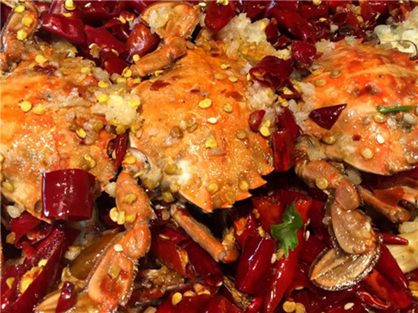 刚死的海螃蟹能不能吃 海蟹死了多久不能吃