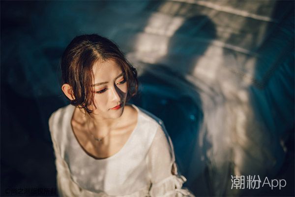 怀疑老婆出轨怎么办 多和她交流有意无意试探