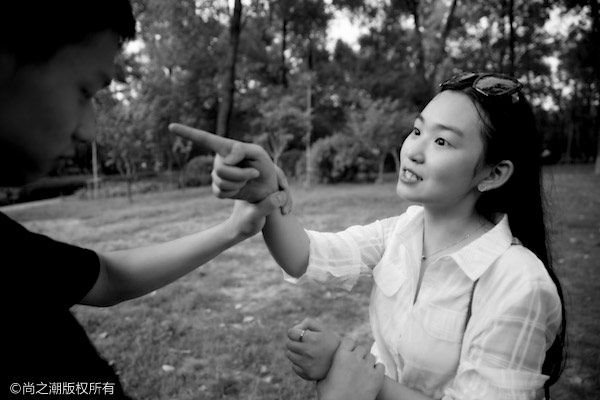性格强势的女人有哪些表现 男人对她们望而生畏