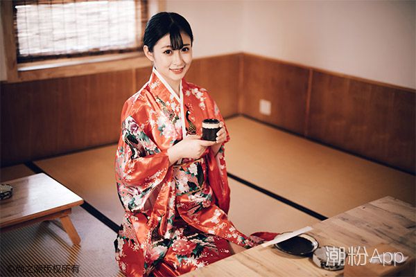 情商高的人怎么说话的 学会认真地赞美别人