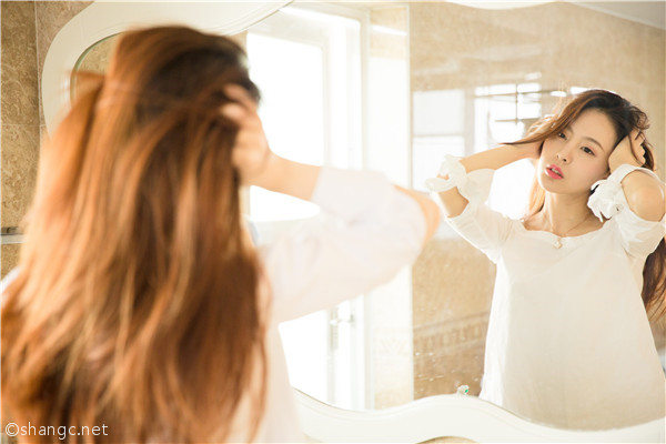 男人出轨回归家庭后并不幸福 全因心理变得脆弱