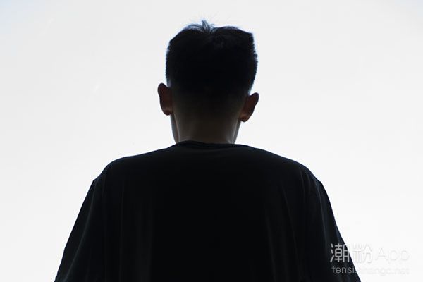 男人如何提升内在气质 注重细节说话做事有分寸