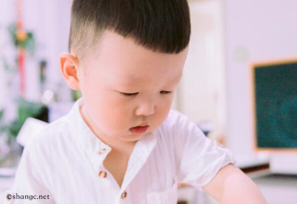 怎么生出来的孩子漂亮 五招教你生出漂亮宝宝