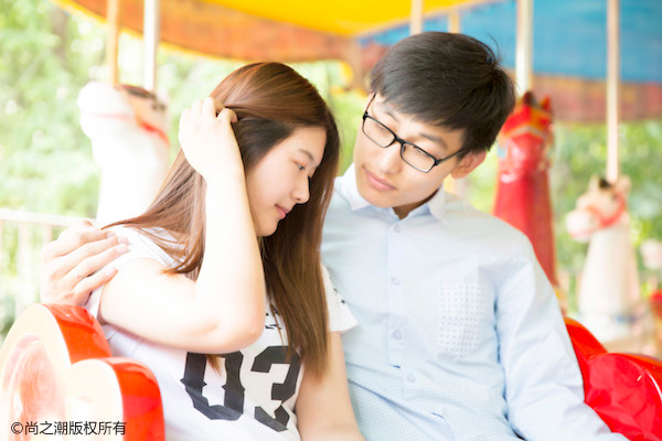 如何不动声色的撩汉 五招让他心猿意马