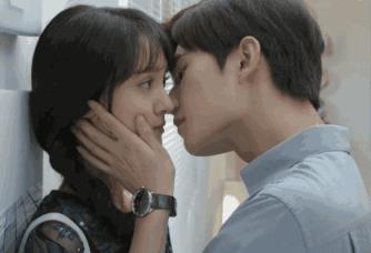 喜欢就会放肆 但爱就是克制，喜欢与爱的区别！