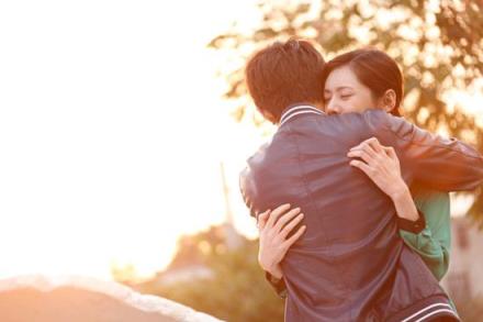 我的爱都是为你准备的，你若来我等你！