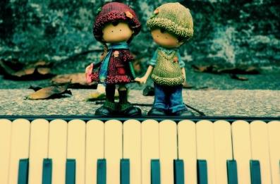 就当我们从没认识过，从此各自天涯！