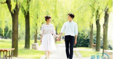 最美不过初相见，何事秋风悲画扇！