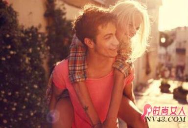 出轨的女人的自白 平淡的生活让我忍不住和男人玩暧昧成瘾