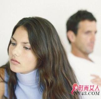 无耻上司的骚扰给我的人生蒙阴影，难道我是变态？