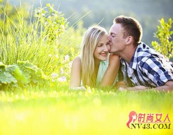 怎么样过好夫妻生活?她总嫌我笨手笨脚嘿嘿嘿时显得好无趣