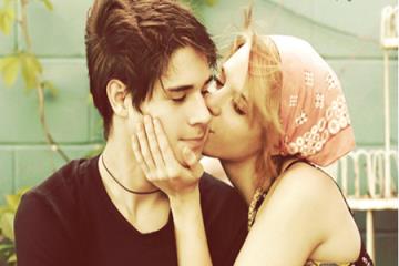 女追男隔层纱，趁火打劫必然得手!