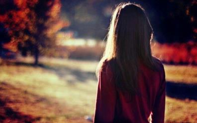 失恋的个性签名，熟悉的地方没有风景！