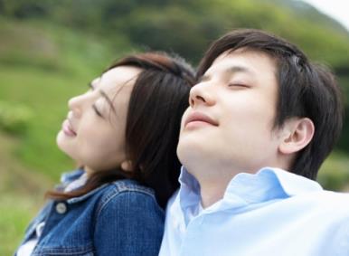 第一次约会去哪里好,聊些什么?