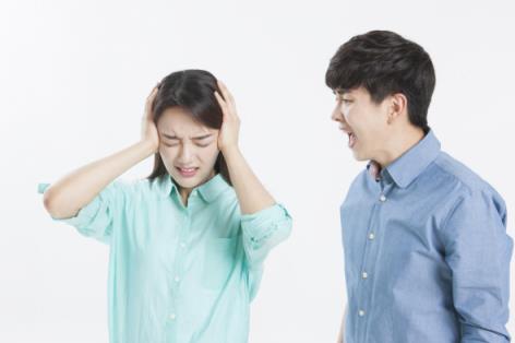 情侣吵架，怎样才是正确的解决方法？