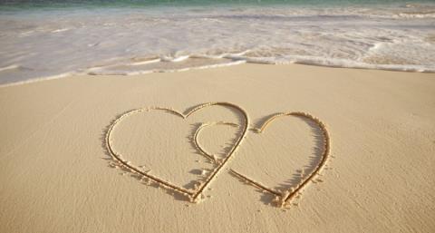 难道爱一个人有错吗，怎么去爱一个人？