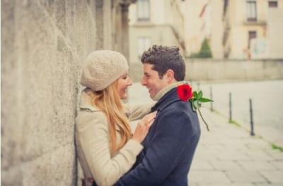 谈恋爱的技巧，少男少女恋爱宝典！