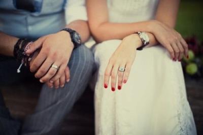 恋爱相对论，男人为什么喜欢漂亮女人却讨平凡女人为妻？