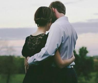 女生喜欢男生的表现，说想要给你介绍对象！