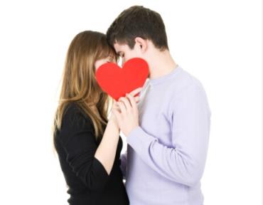 男生喜欢女生的暗示，给他添点油，加把火！