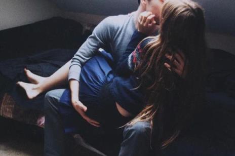 一个男人爱你的表现，男人不再爱女人的十种信号！