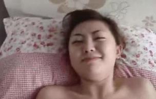 感情骗子，男友手机上有前任女孩的裸照！