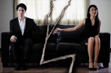 不要再来伤害我，爱情经不起伤害！