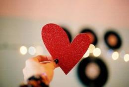 闪烁的爱情，爱情婚姻应该是这样的！