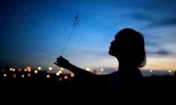 写给傻傻的自己，你的绝情让我学会死心！