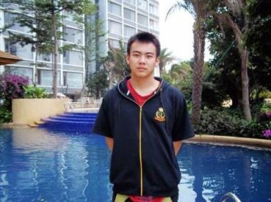 重返十七岁，他悄悄地走进了我的心里!