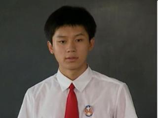 十七岁不哭,谁又知道坚强的背后有多少伤疤?