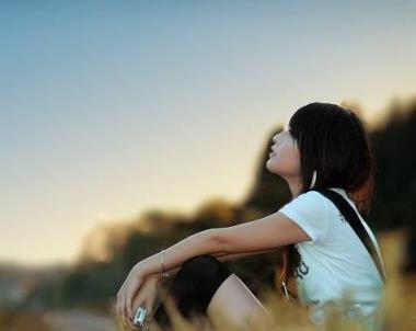 一个人的心情，别在我离不开你的时候离开我！