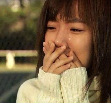 不再流泪的女人，一定是个坚强的女人！