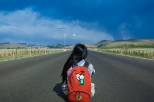 大龄青年不潇洒，被误认为矮丑穷！