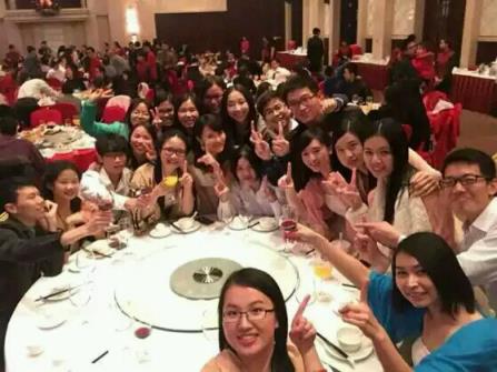 同学聚会,有利于你快速脱单哦!