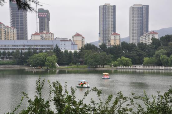 青春之旅，愿你成为自己的太阳！