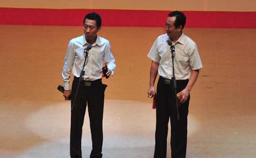 爱情真可怕，相亲让我碰上了文艺青年!