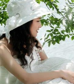 男人喜欢什么样的女人，男人喜欢性感的女人！