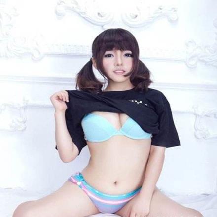 乖张开腿吸允着,全身禁不住痉挛起来!
