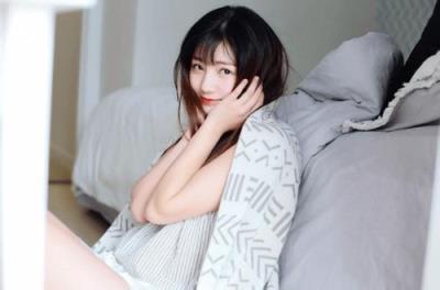 一次疯狂的换老婆经历，我蒙住妻子眼睛让别人干！