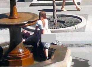 舔深一点到高潮了，我对性爱有着空前的渴望！