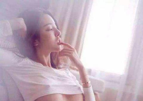 诱妻入怀前夫请温柔,前妻要回到前夫身边!
