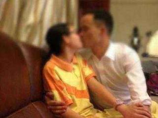 父亲与女儿性艳史，她是我小女友！