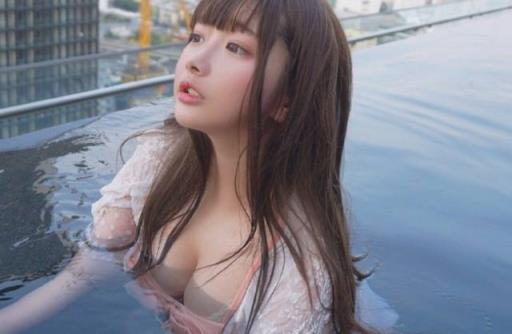 快递哥干了我一整天，一个如狼似虎的女人!